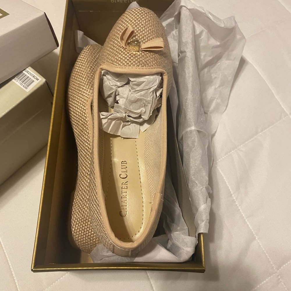 Brand new ivory flats